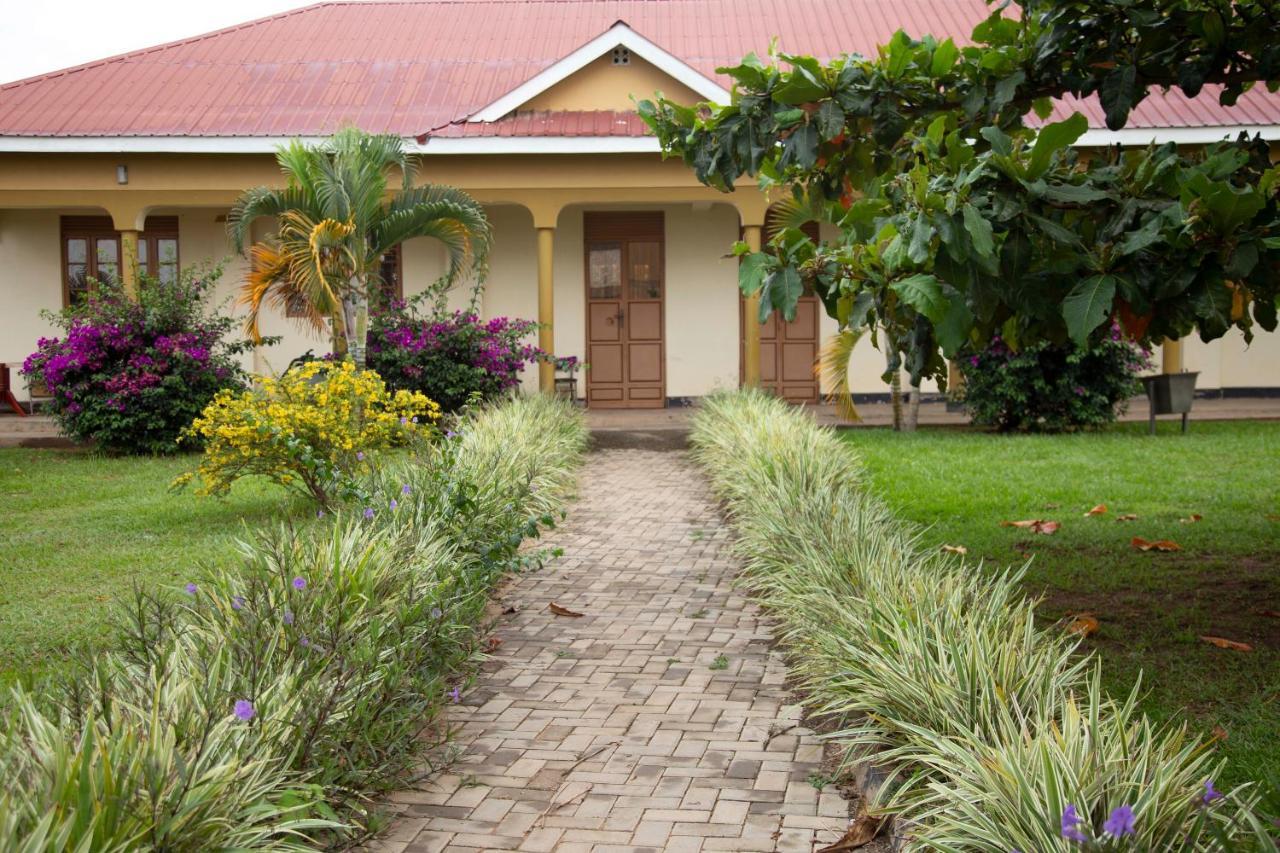 The Sparrow Hotels Soroti Eksteriør bilde